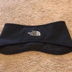 Black north face headband